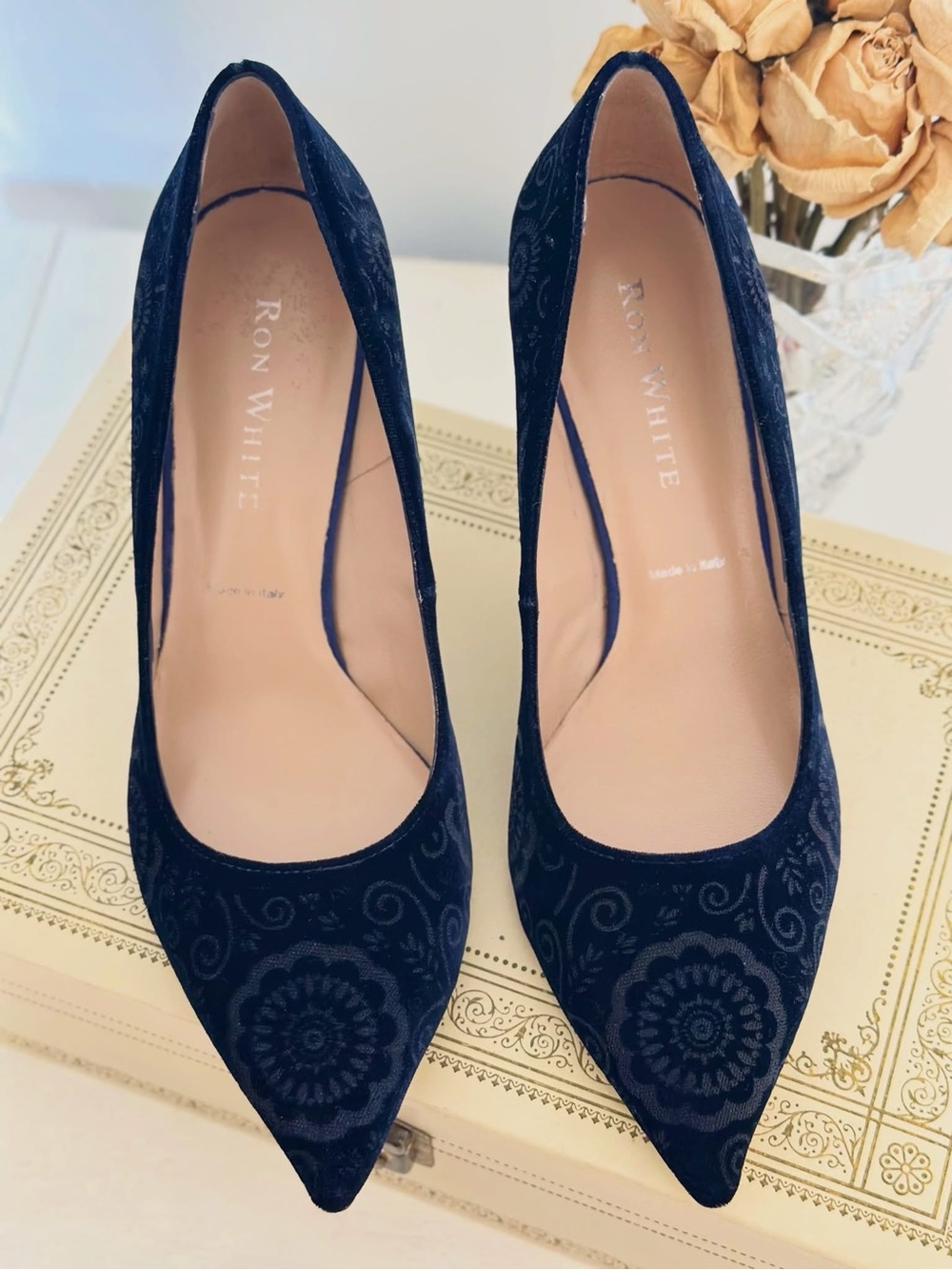 Ron White DWP1 Midnight Velvet Blue Kitten Heels - Picture 13 of 17